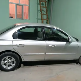 Hyundai Sonata 2000