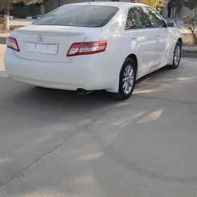 Toyota Camry 2011