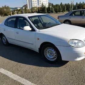 Daewoo Leganza 1999