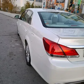 Toyota Avalon 2011