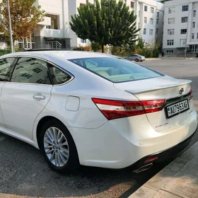 Toyota Avalon 2013