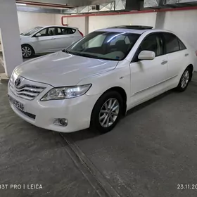 Toyota Camry 2011