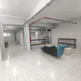 Arenda podwal pomeşeniye 100m2