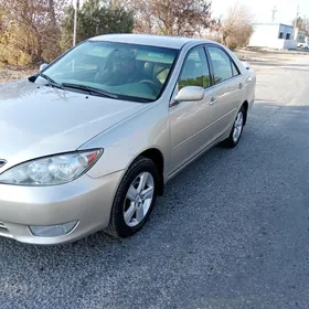 Toyota Camry 2003