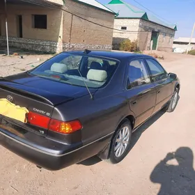 Toyota Camry 1999