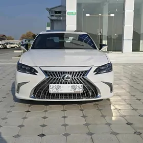 Lexus ES 350 2019