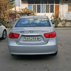 Hyundai Elantra 2010