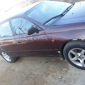 Toyota Carina 1995