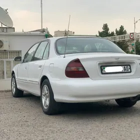 Hyundai Sonata 1997