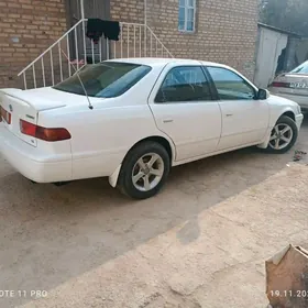 Toyota Camry 2003