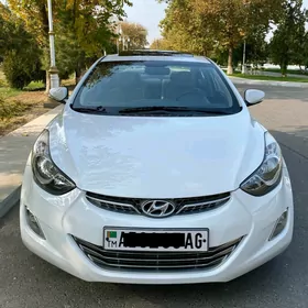 Hyundai Elantra 2011