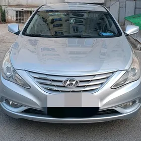 Hyundai Sonata 2011