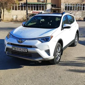 Toyota RAV4 2017