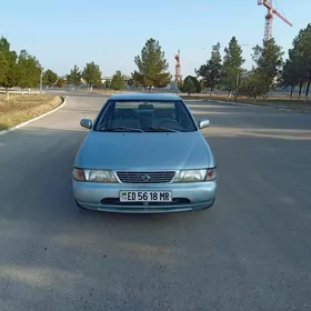 Nissan Sunny 1994