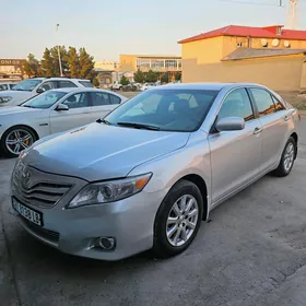 Toyota Camry 2010