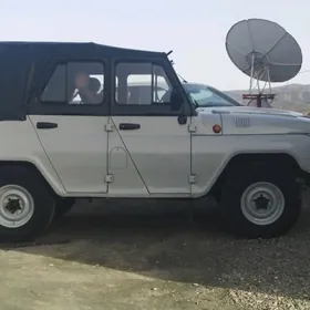 UAZ 469 2003