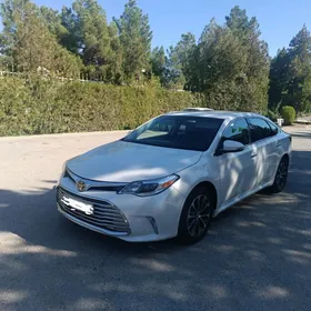 Toyota Avalon 2018