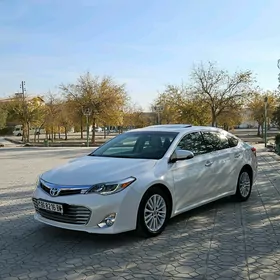 Toyota Avalon 2013