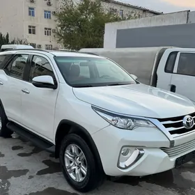 Toyota Fortuner 2019