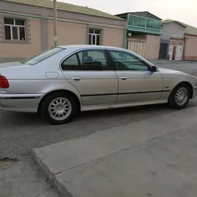 BMW 528 2000