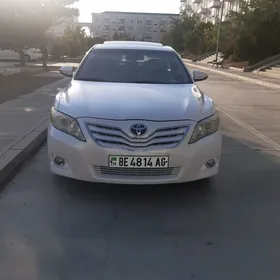 Toyota Camry 2010