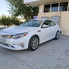 Kia Optima 2019