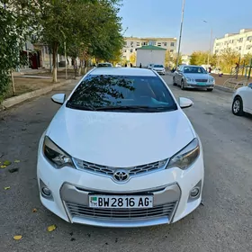 Toyota Corolla 2015