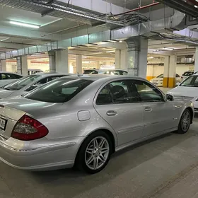 Mercedes-Benz E350 2006