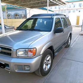 Nissan Pathfinder 2003