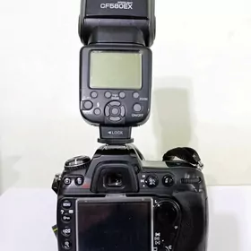 NIKON D300