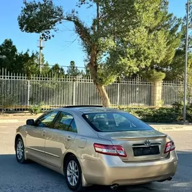 Toyota Camry 2011