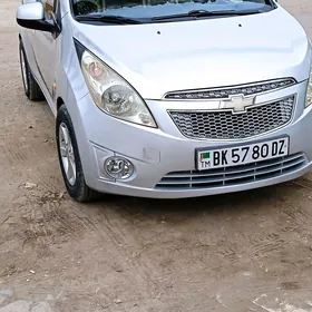 Chevrolet Spark 2011