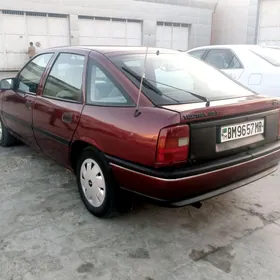 Opel Vectra 1989