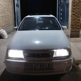 Opel Vectra 1992