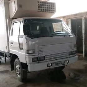 Mitsubishi Canter 1993