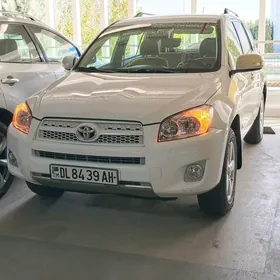 Toyota RAV4 2009