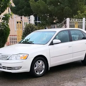 Toyota Avalon 2001