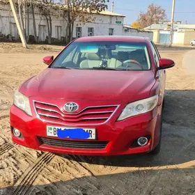 Toyota Camry 2010