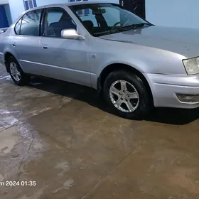 Toyota Camry 1996