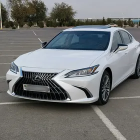 Lexus ES 350 2023