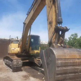 Komatsu PC490LC-11 2009