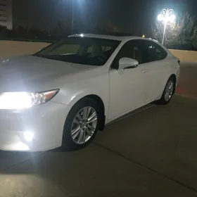 Lexus ES 350 2016