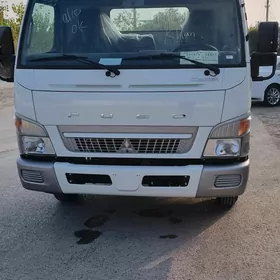 Mitsubishi Canter 2024