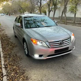 Toyota Avalon 2011