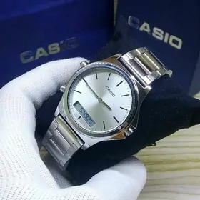 Casio Sagat часы