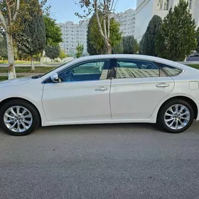 Toyota Avalon 2018