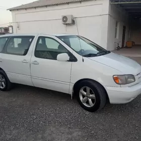 Toyota Sienna 2000