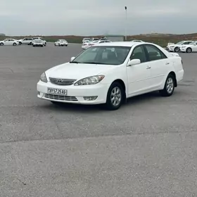 Toyota Camry 2005