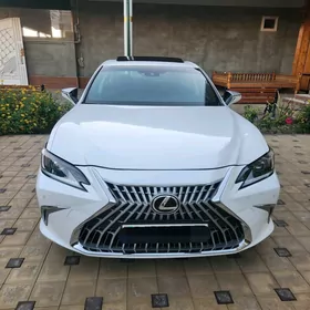 Lexus ES 350 2021