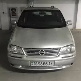 Opel Sintra 1999